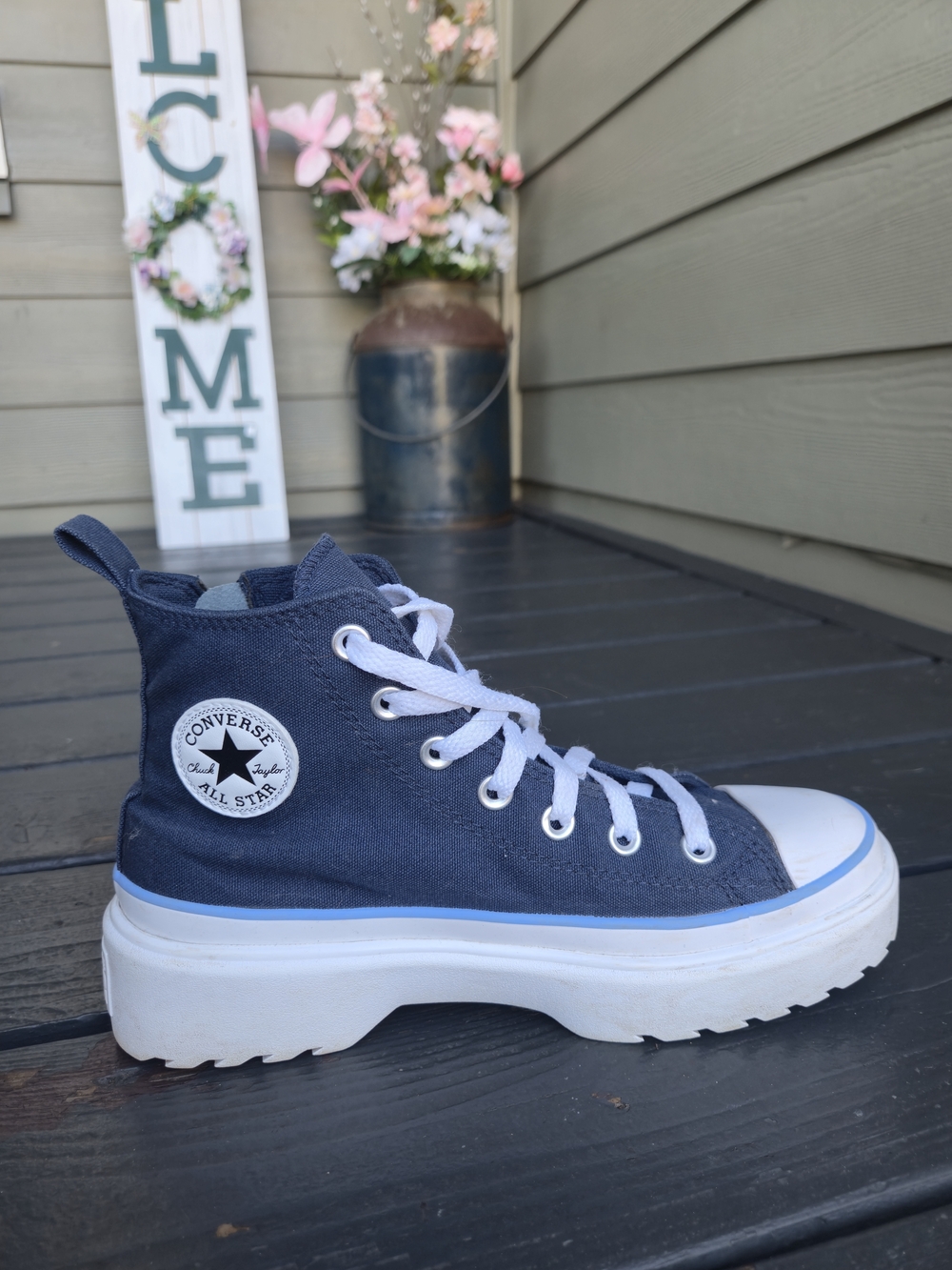 Chuck Taylor All Star Lugged Lift Platform Big Kid - Picture 4 of 13